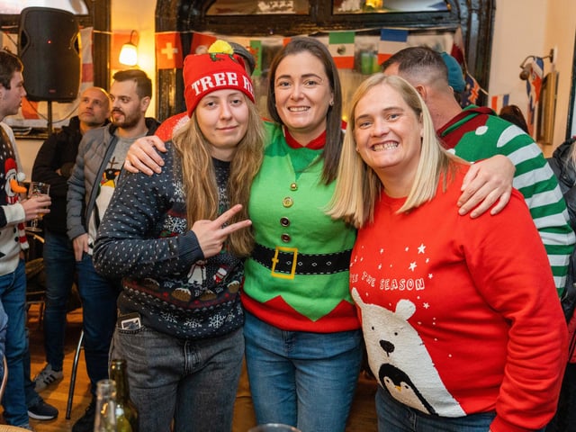 England fans during the second half of England vs France at The Kings in Southsea. Picture: Matthew Clark