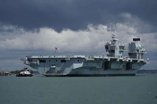 HMS Queen Elizabeth arrivng back in Portsmouth taken by Mark Cox Instagram: @markcox_sonya7iiii