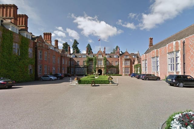 Tylney Hall Hotel & Gardens, Hook, is a fantastic place to visit if you get the chance to - especially if you are going to try the afternoon tea which is sought after.