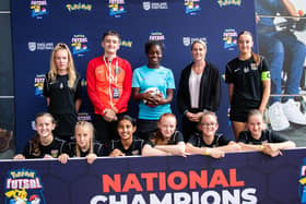 Freestyler Jamie Shawyer, Charlton player Freda Ayisi and England international legend Kelly Smith with Fareham Town Youth Under-12 Girls. Picture by Jess Hornby, The FA via Getty Images