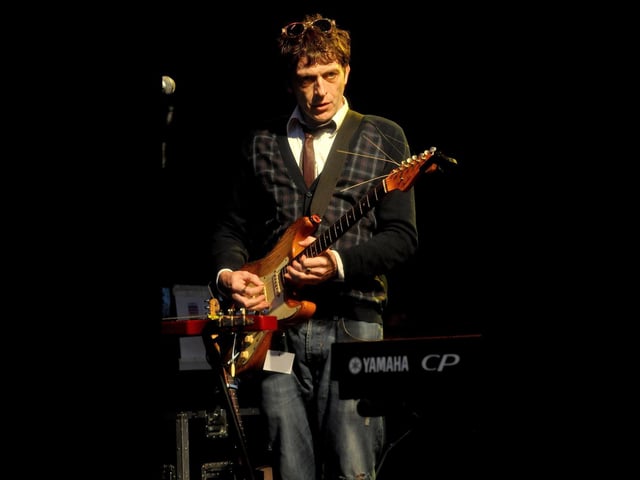 Dodgy at the Victorious Vintage Festival held at the Portsmouth Historic Dockyard.