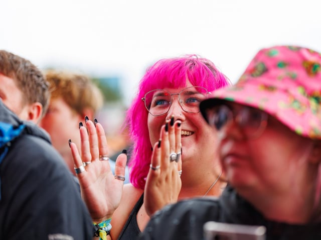 Pictured: The Crowds watching Busted band performance on Castle stage Picture:Marcin Jedrysiak