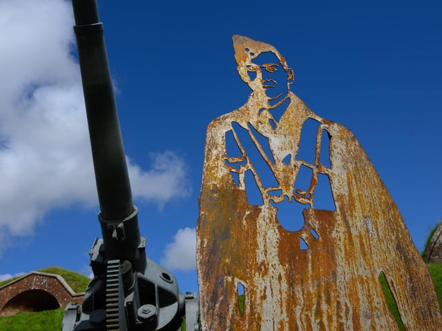 Pictured is: Albert Frederick Tozer was a navigator 106 Squadron who dropped chaff on german radar positions to disable them.Picture: Keith Woodland (260521-41)