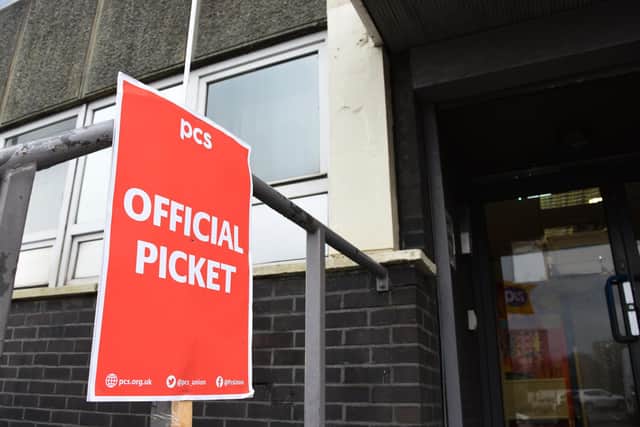 Official PCS union picket 