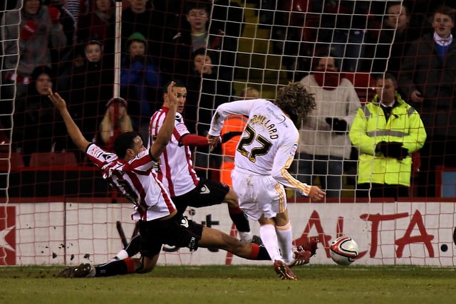 United bounced back from 2-0 down at home to Hull to level at 2-2, with Ched Evans' double cancelling out a brace from Jay Simpson. But then Jimmy Bullard pounced in the last minute to win the game for the visitors, and condemn the Blades to another defeat on their way to relegation to League One that season