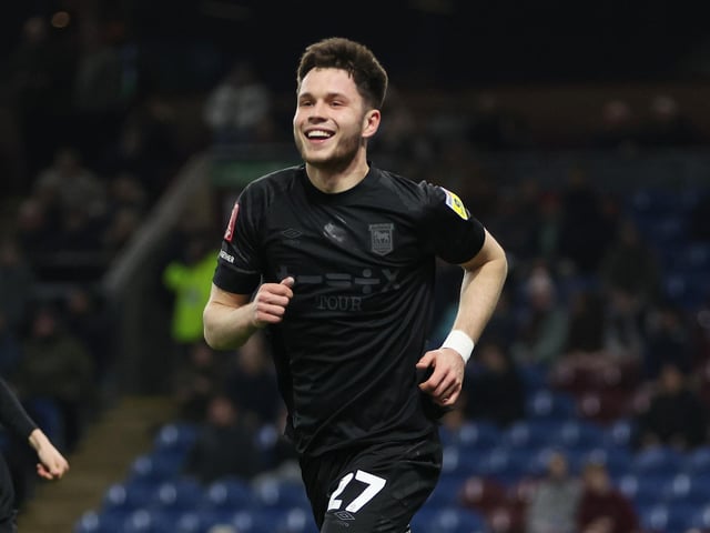 Number of loan players used over season: 2; Combined league appearances: 33; Combined league goals scored: 7.
