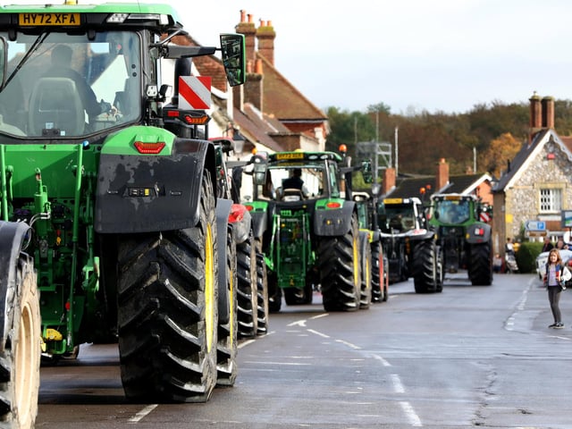 South East Hampshire Young Farmers raising money for the RNLI on their tractor run, in Wickham SquarePicture: Chris Moorhouse (jpns 211023-31)
