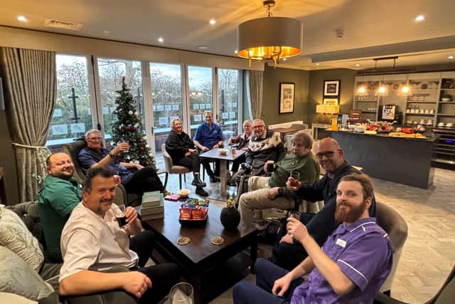 Bere Grove Gentlemen's Club