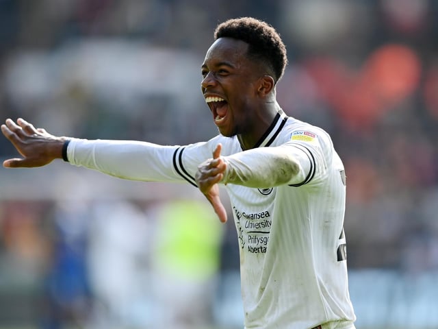 Age: 20
Position: RB
Current Fifa 22 rating: 70/99
Potential Fifa 22 rating: 82/99
Picture: Dan Mullan/Getty Images