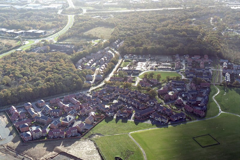Aerial of Whiteley in 1998.

