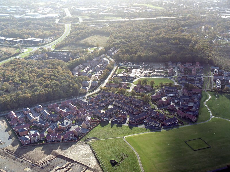 Aerial of Whiteley in 1998.