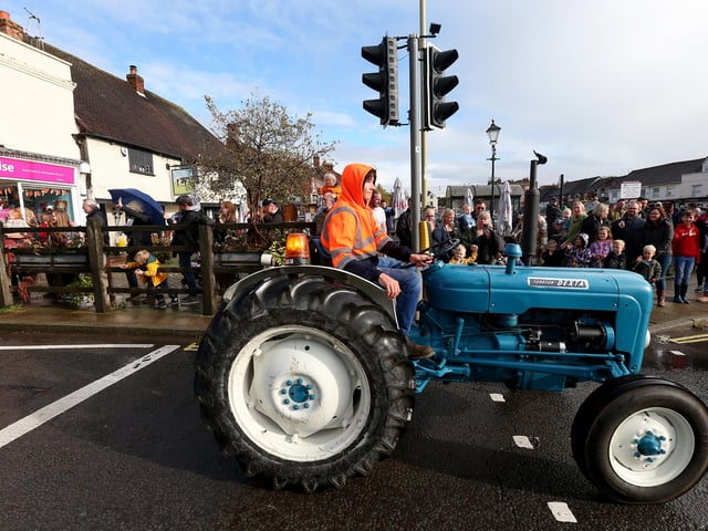 South East Hampshire Young Farmers raising money for the RNLI on their tractor run, in Wickham SquarePicture: Chris Moorhouse (jpns 211023-25)
