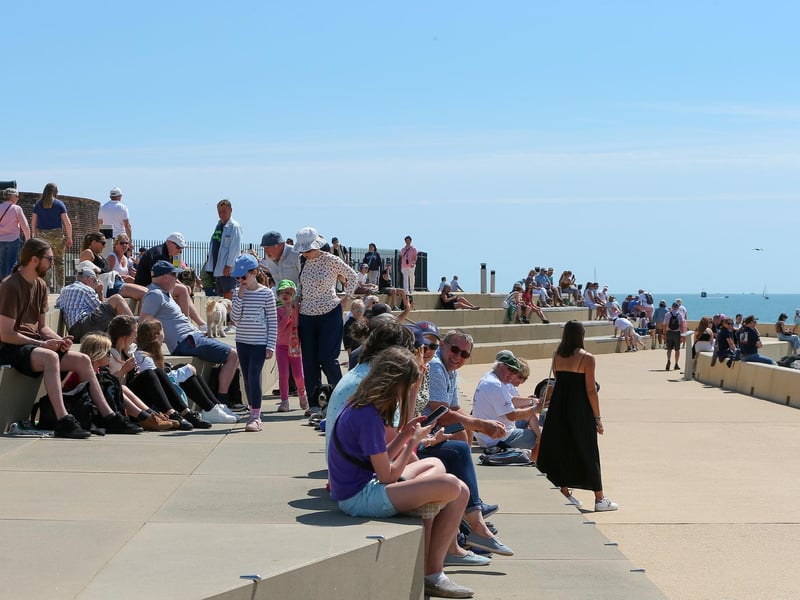 Crowds watched the returning Clipper fleet after their race around the world.Picture: Chris  Moorhouse (270724-31)