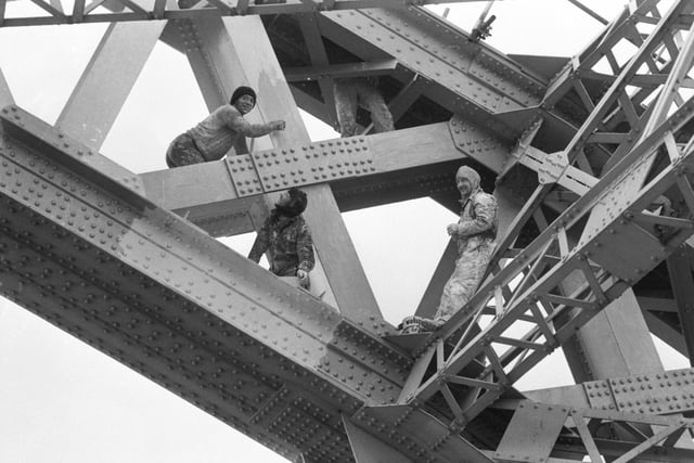 Workmen were pictured painting Wearmouth Bridge in this view from 1978. Recognise them?