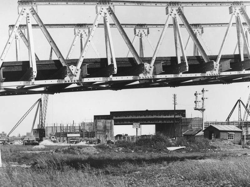 The Eastern Road construction site with the bridge in the foreground in 1938. The News PP4227