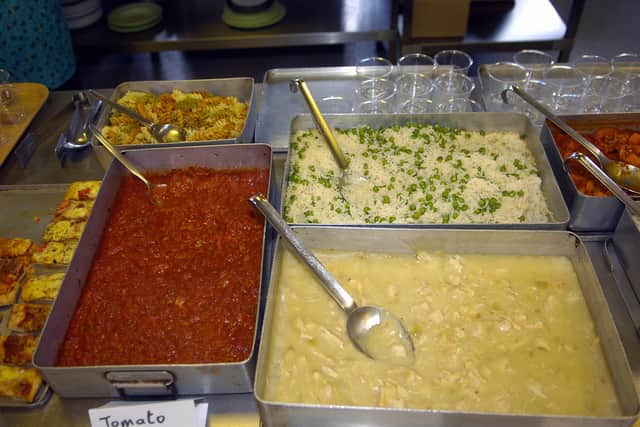 Hampshire school's caterers are offering weekly recipes for families in lockdown to cook on a budget.
PICTURE PAUL JACOBS