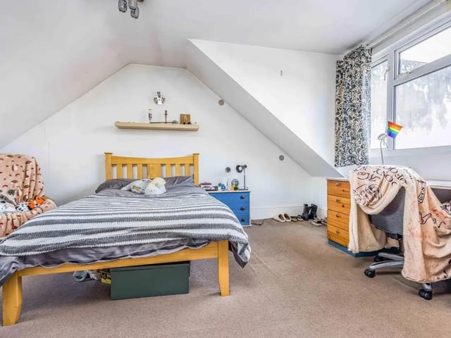 The listing says: "Welcome to an elegant Georgian terraced house near Portsmouth University. With coveted HMO status, it complies with shared living regulations."