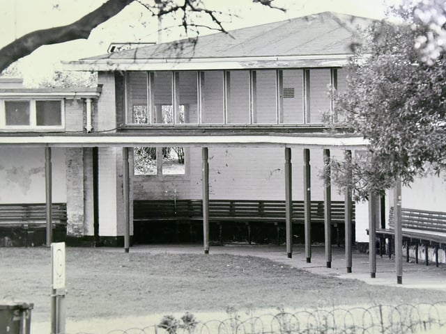 The toilets at Canoe Lake, Southsea, on February 22, 1993.
Picture: 1691-6