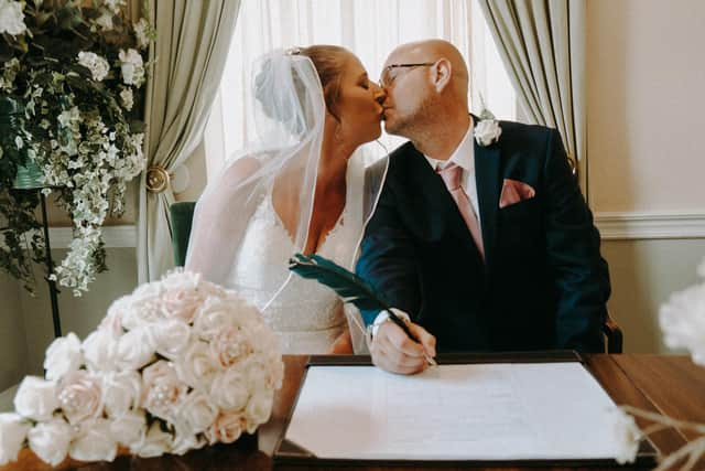 Natalie and Dean Farminer at Portsmouth Register Office. Credit: Weddings by Sophia B / besidetheseasidephotography.co.uk/