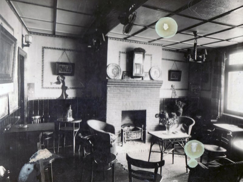 The homely lounge bar at the Coal Exchange, Old Portsmouth in the late 1940's