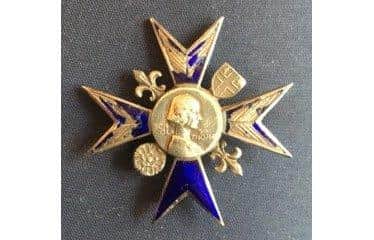 The original Nightingale Nurse medal