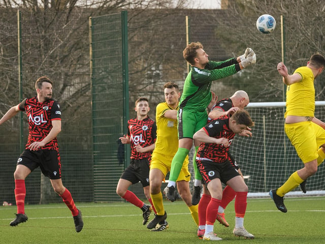 Action from Harvest's 4-1 win at home to Locks Heath (red and black kit) in the Hampshire Premier League. Picture: Keith Woodland (180321-1323)