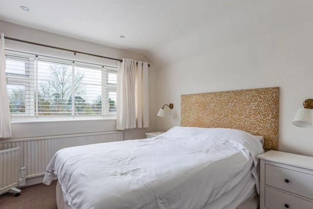 The listing says: "Nestled in the charming neighborhood of Warblington, Havant, this stunning 4-bedroom detached house offers a harmonious blend of modern comfort and classic elegance."
