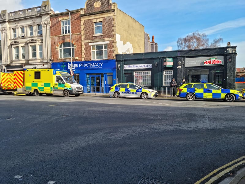 Kingston Road street attack in Portsmouth leaves man fighting for life