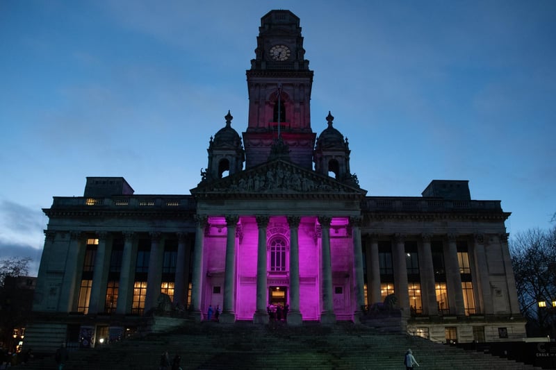Right in the heart of the city, this impressive building dates back to the 1890s and was designed in a neo-classical style. It is a multi-use venue used for everything from music concerts to council meetings, events and graduations!