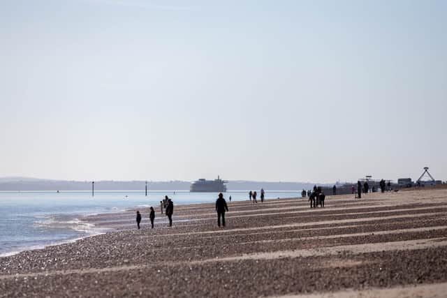 Temperatures are set to soar in Portsmouth for the bank holiday weekend. Picture: Habibur Rahman.