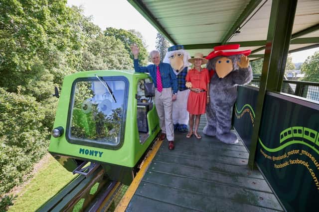 Lord Montagu and Mary Montagu-Scott with Orinoco and Great Uncle Bulgaria