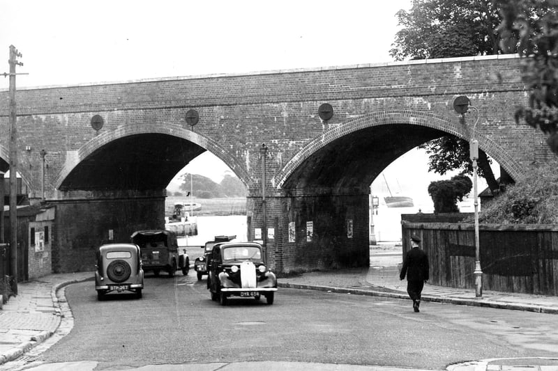 Fareham Bridge in 1936. The News PP4707