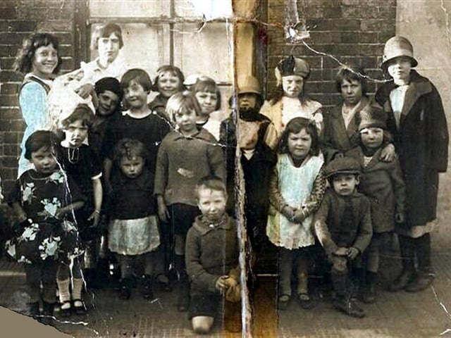 Children of Buckland Street in the 1930's. Pic Charlotte Hallin