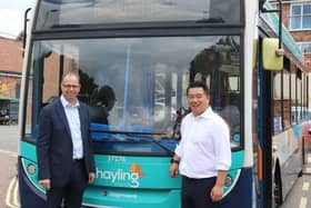 Alan Mak MP with Stagecoach South managing director Marc Reddy in 2023, when the £2 bus fare cap was extended until the end of 2024