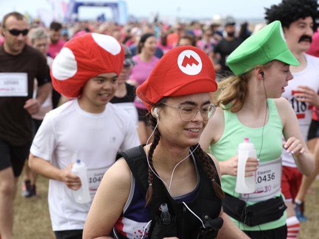 Cancer Research UK Race for Life on Southsea Common.Picture Stuart Martin (220421-7042)