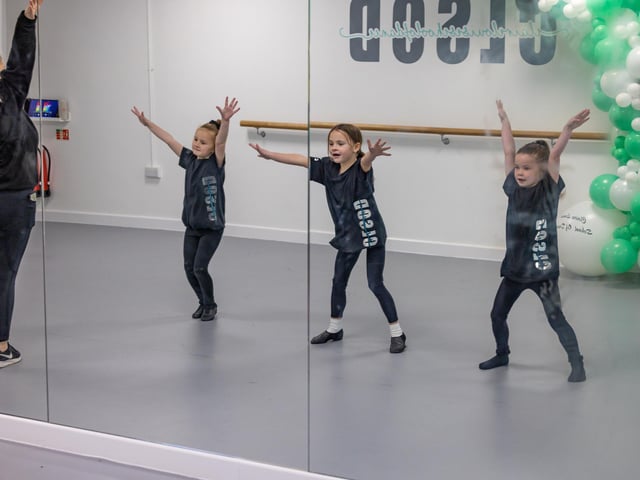 Students at the Claire Louise School of Dance during an open day in Waterlooville. Picture: Mike Cooter (301124)