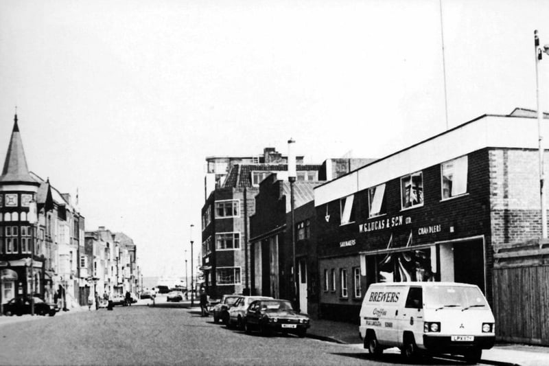 Broad Street, Old Portsmouth 1984. Picture: Tony Triggs 