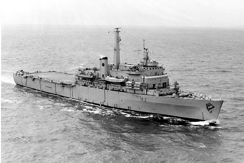 HMS Intrepid Falklands