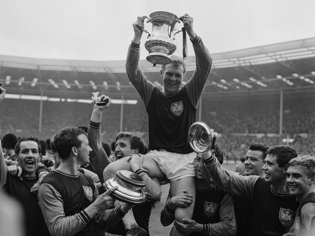 League titles: 0; FA Cup: 3; League Cup: 0; European trophies: 0; Total trophies: 3.
