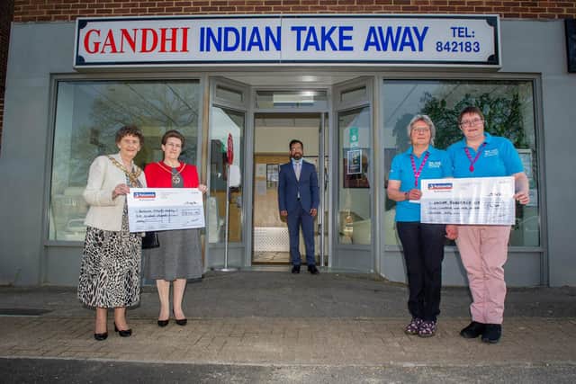 Abu Suyeb-Tanzam of Gandhi Takeaway, Fareham with Fareham mayor, Pamela Bryant and mayoress Louise Clubley and Jayne Bowater and Sarah Porter, from Cancer Research UK

Picture: Habibur Rahman