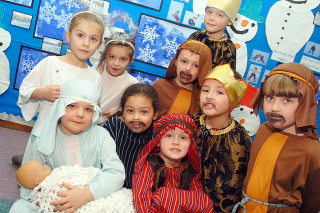 Selston's Holly Hill Primary School nativity
KS1 pupils who took part in 'The Innkeepers Breakfast'