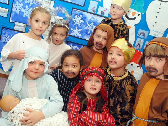 Selston's Holly Hill Primary School nativity
KS1 pupils who took part in 'The Innkeepers Breakfast'
