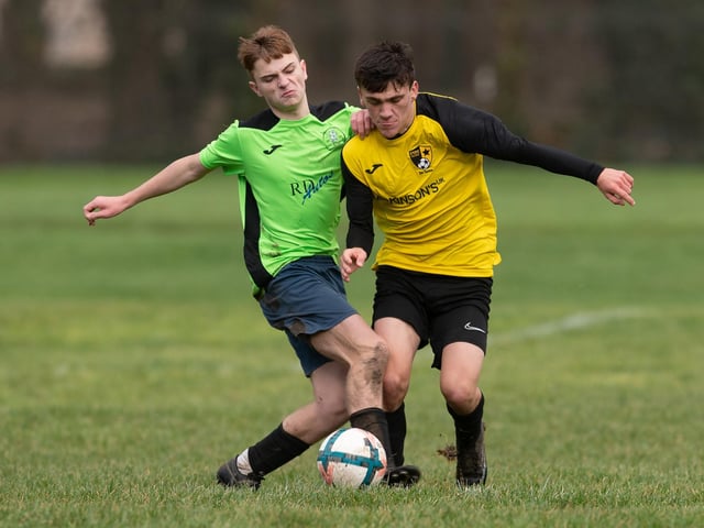 Bedhampton Village A (green) v Fratton Trades Reserves. Picture by Keith Woodland