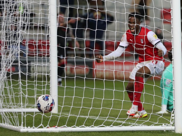Rotherham win: 37%.
Preston win: 34%.
Draw: 29%.