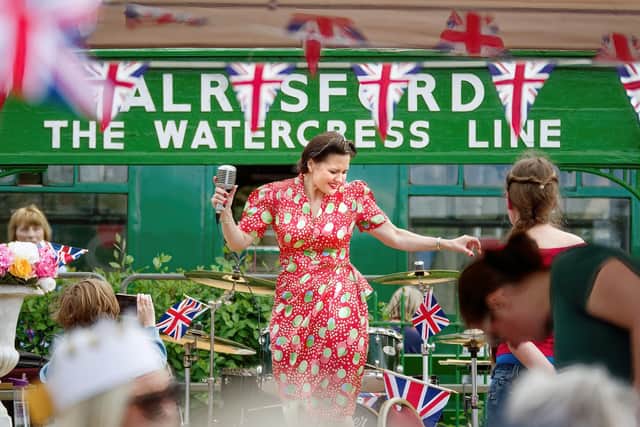 Stephanie Belle entertains at The Watercress Line