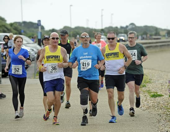 Runners in the Gosport Golden Mile. Picture: Ian Hargreaves