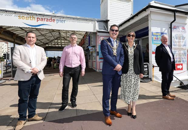 From left, App designers Paul Cramp and Anthony Clarke, Lord Mayor of Portsmouth Cllr Rob Wood, Lady Mayoress Debra Wood and CEO Shaping Portsmouth Stef Nienaltowski. Picture: Chris Moorhouse  (310820-09)