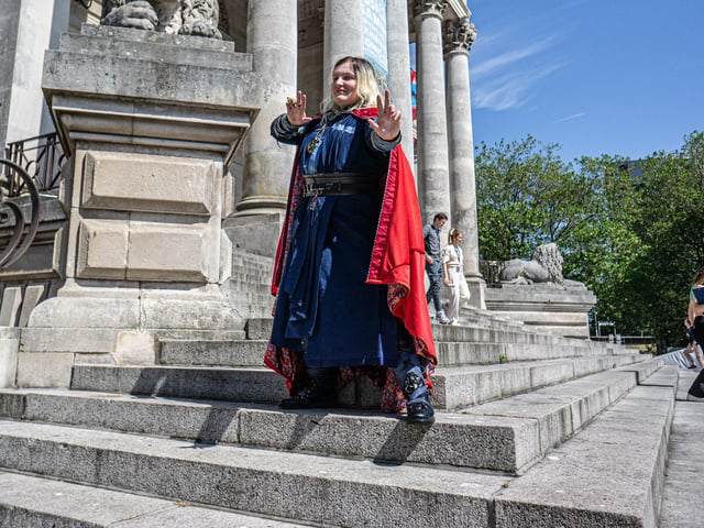 Portsmouth Comic Con 2023 at Portsmouth Guildhall on Saturday 3rd June 2023
Pictured: People dressed up at the event
Picture: Haibur Rahman