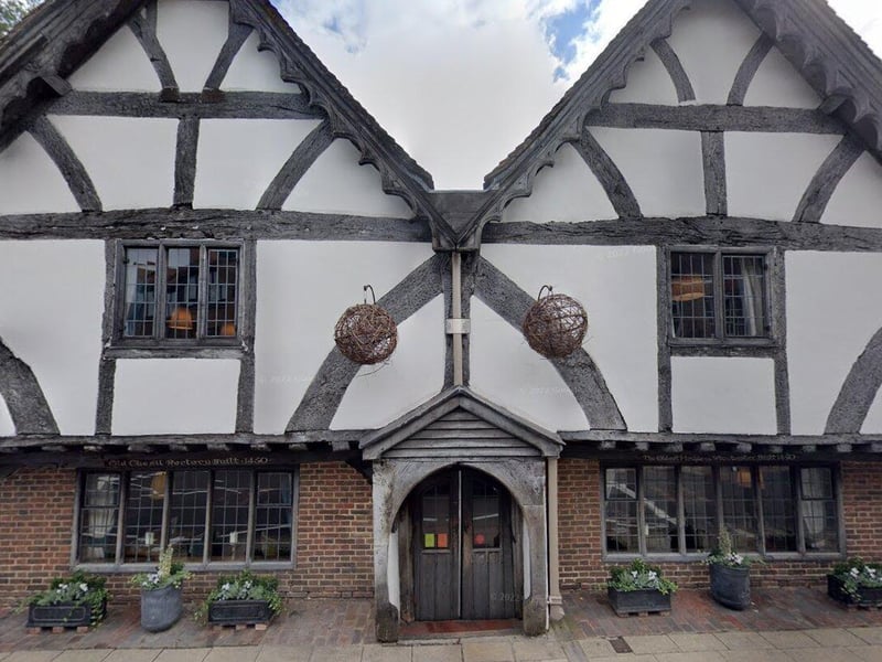 Chesil Rectory, at Chesil Street, Winchester, is in the Michelin Guide and it is known for its fresh ingredients and high quality food.