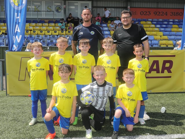 Havant & Waterlooville Youth Under-8s. Picture by Dave Haines